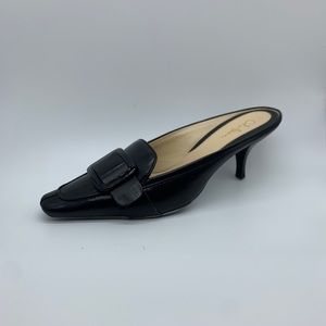 $150 ⭐️NEW⭐️Cole Haan Black Leather Kitten Mules